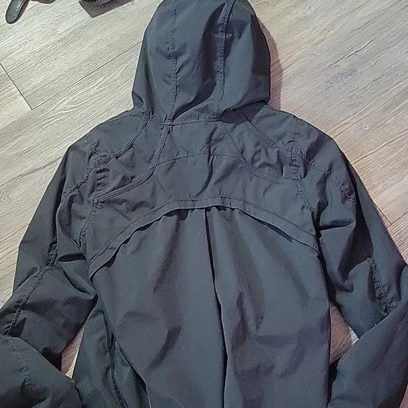 Coat - Picture 2 of 5